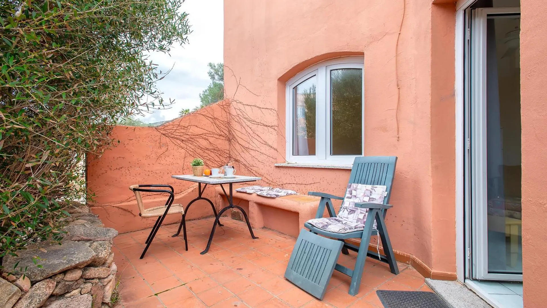 Apartament Costarossa Village Isola Rossa